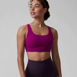 Athleta Exhale Bra A-C in Fuchsia - Small